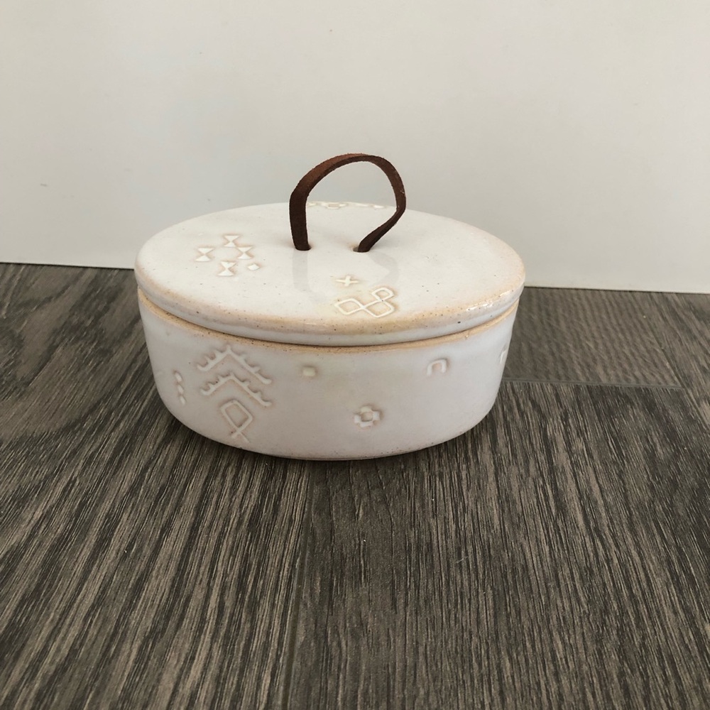 Fringe Boho Small Trinket Pottery Dish With Lid